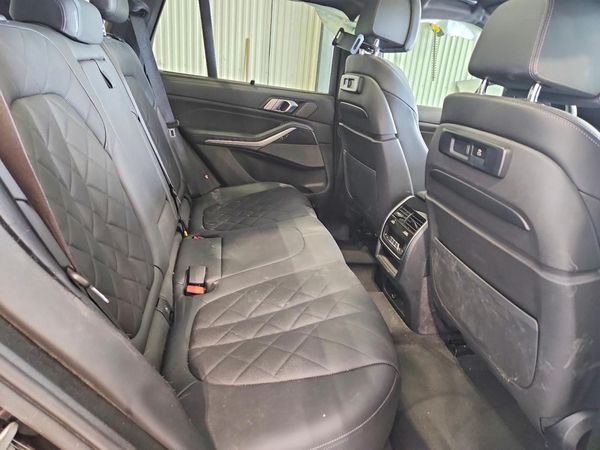 2023 BMW X5 M50i