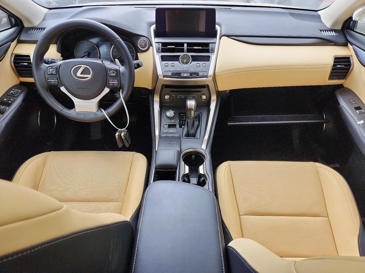 2020 LEXUS NX 300 Comfort