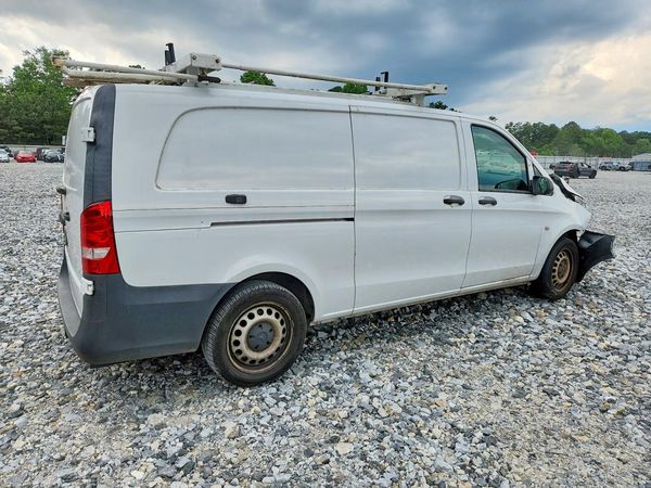 2020 MERCEDES-BENZ METRIS