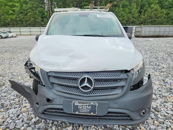 2020 MERCEDES-BENZ METRIS