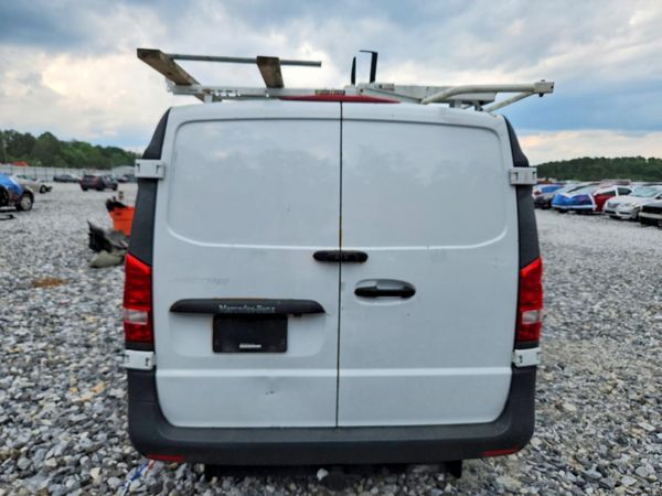 2020 MERCEDES-BENZ METRIS