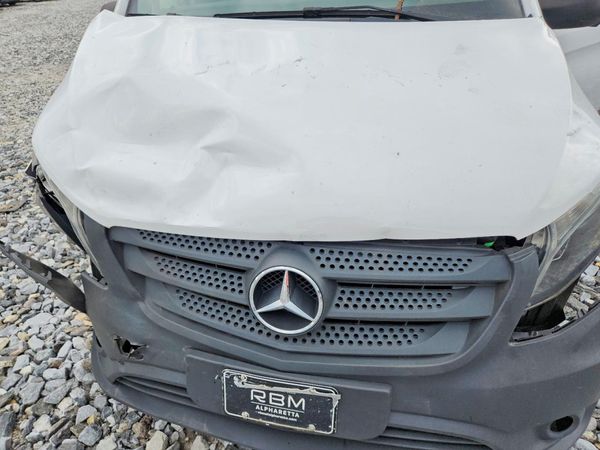 2020 MERCEDES-BENZ METRIS