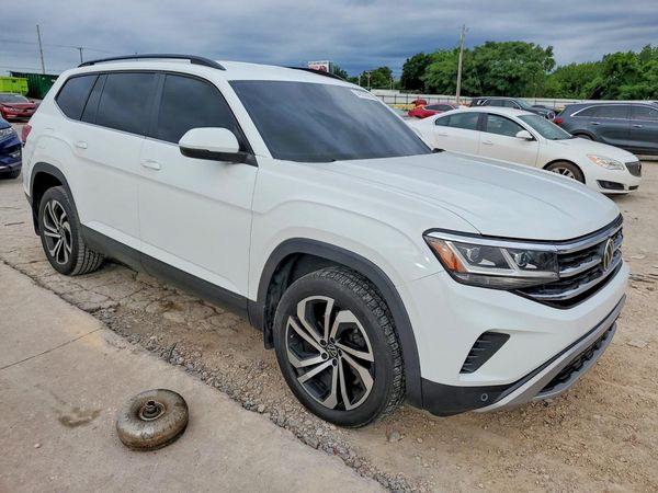 2021 VOLKSWAGEN ATLAS SE w/ Tech
