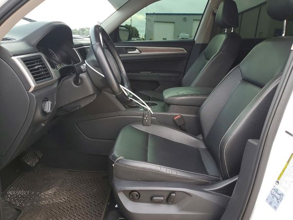 2021 VOLKSWAGEN ATLAS SE w/ Tech