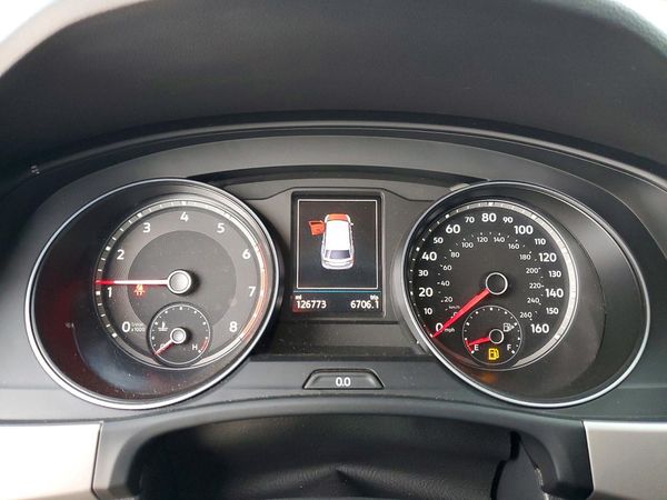 2021 VOLKSWAGEN ATLAS SE w/ Tech