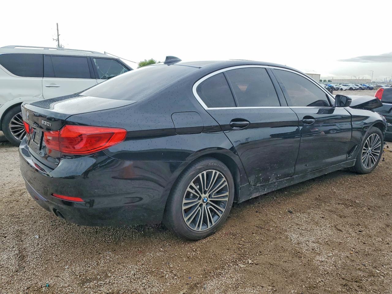 2019 BMW 530