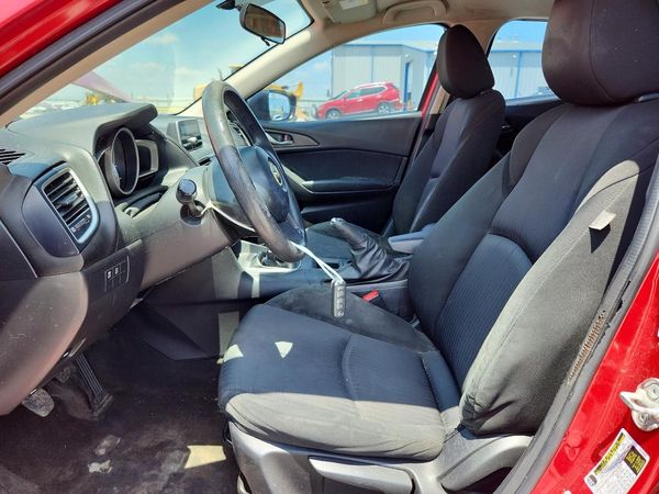 2014 MAZDA 3 SV/Base