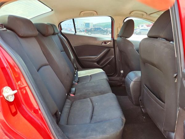 2014 MAZDA 3 SV/Base