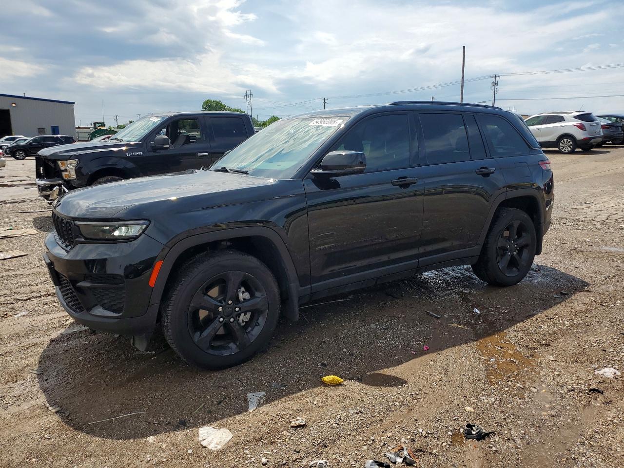 2023 JEEP GRAND CHEROKEE LAREDO 4X2