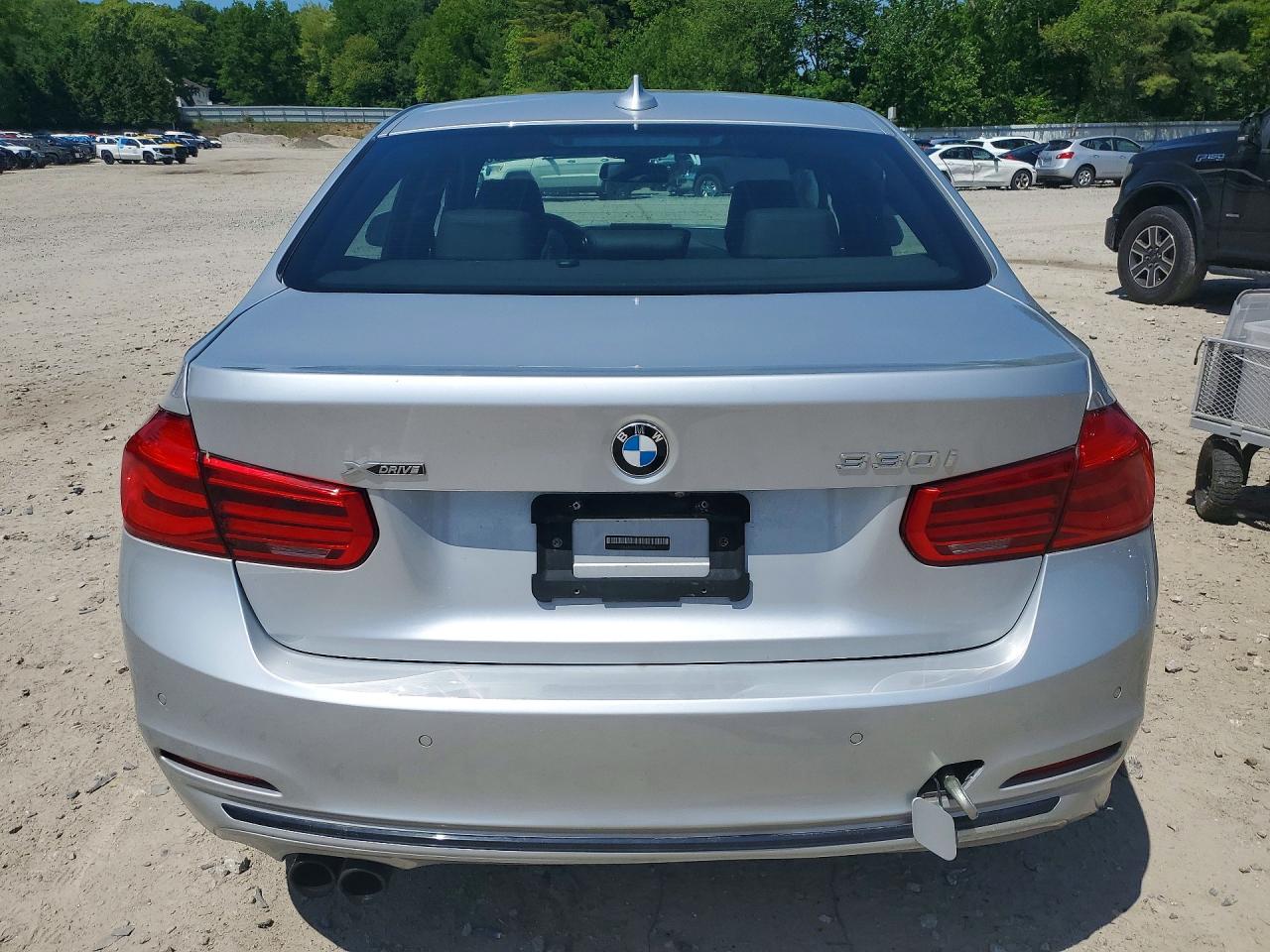 2018 BMW 330 xDrive SA