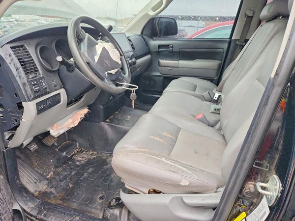 2012 TOYOTA TUNDRA SR5 — DENT