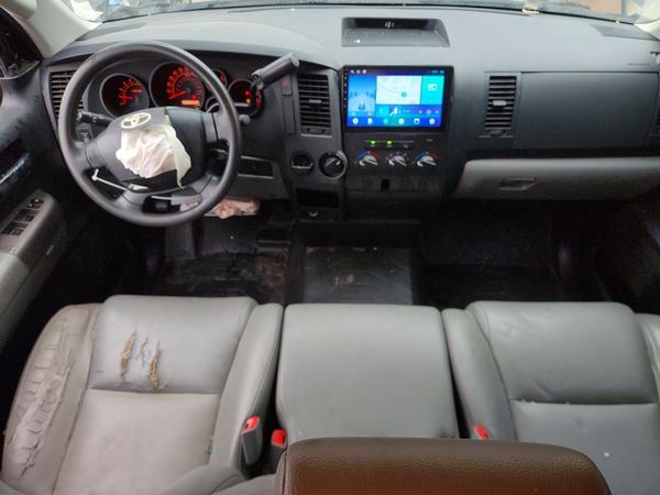 2012 TOYOTA TUNDRA SR5 — CKPT