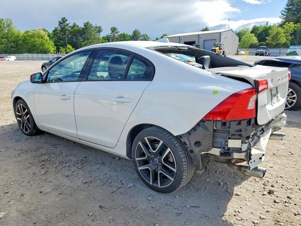 2018 VOLVO S60 Dynamic