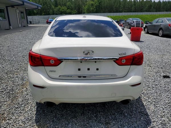 2016 INFINITI Q50