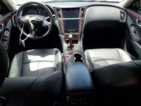 2016 INFINITI Q50