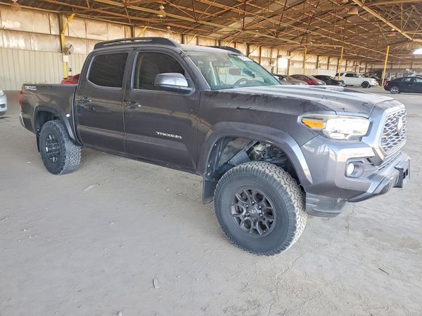 2018 TOYOTA TACOMA