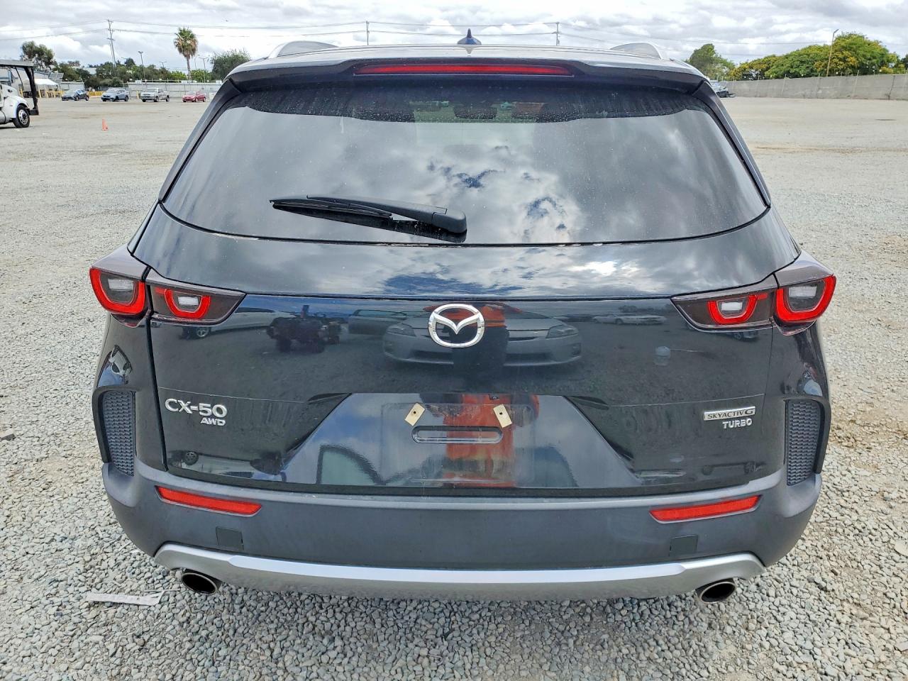 2023 MAZDA CX-50 Premium Package