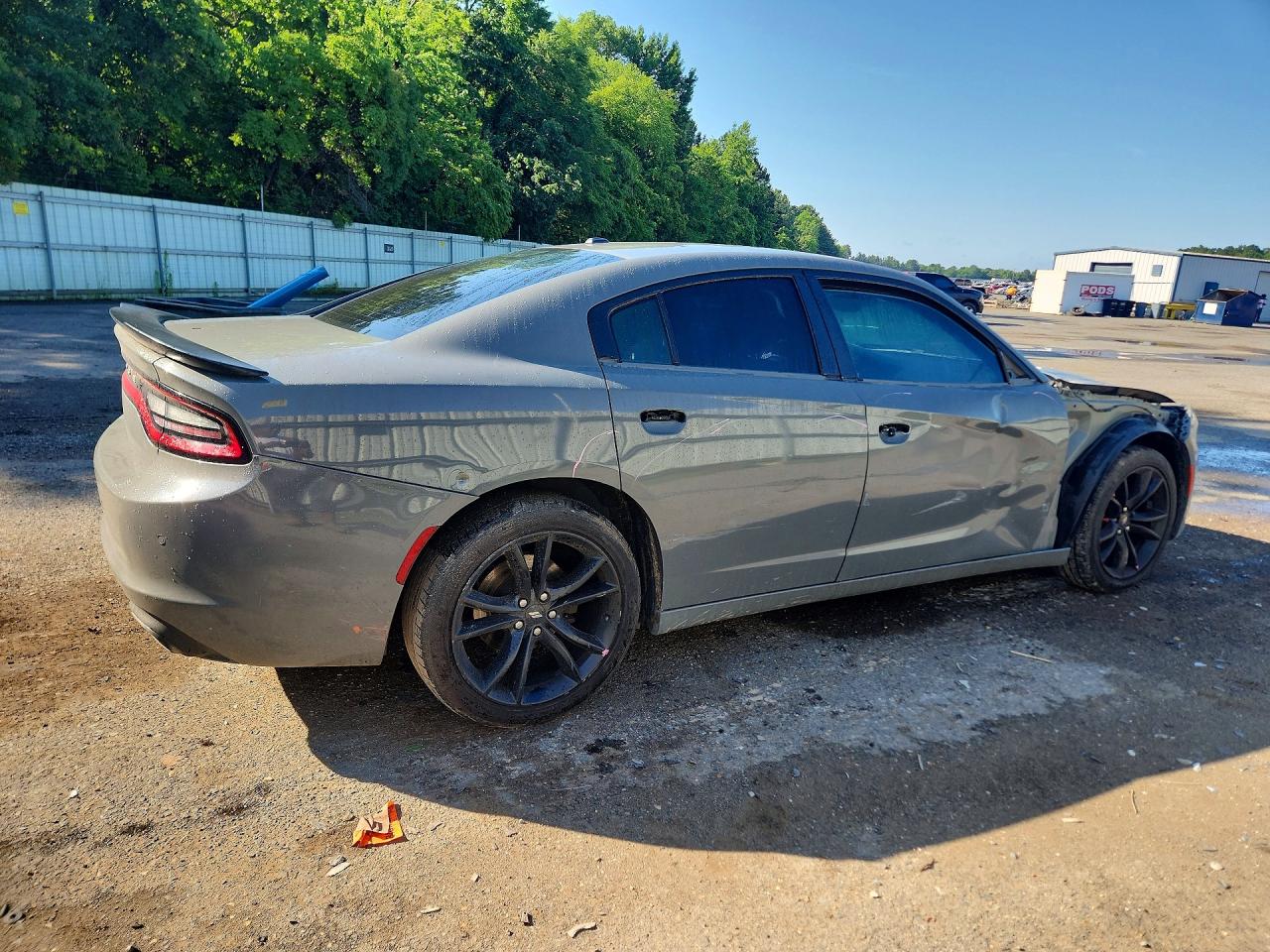 2017 DODGE CHARGER SE