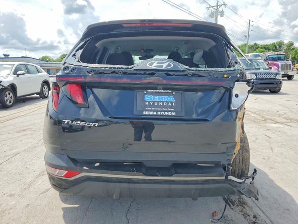2024 HYUNDAI TUCSON SE