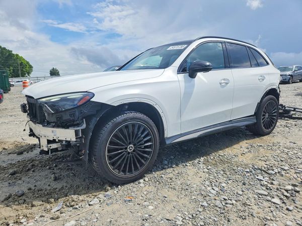 2023 MERCEDES-BENZ GLC GLC300