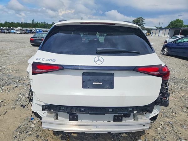 2023 MERCEDES-BENZ GLC GLC300