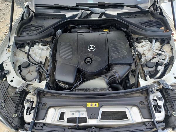 2023 MERCEDES-BENZ GLC GLC300