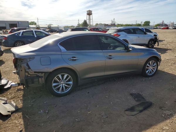 2017 INFINITI Q50