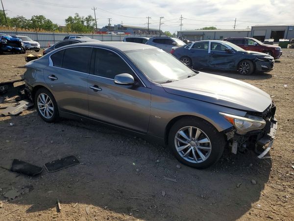 2017 INFINITI Q50