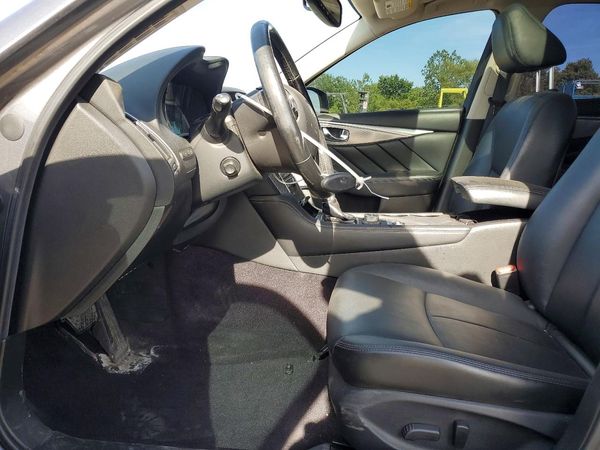 2017 INFINITI Q50