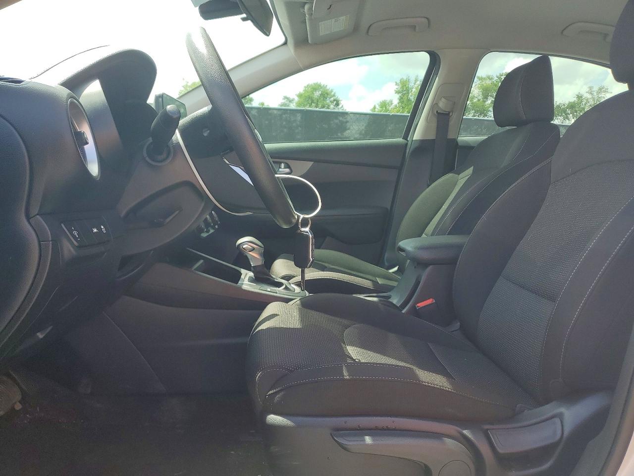 2020 KIA FORTE FE, LXS