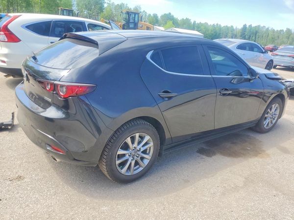 2025 MAZDA 3 Preferred Package
