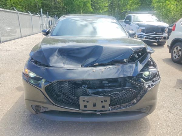 2025 MAZDA 3 Preferred Package