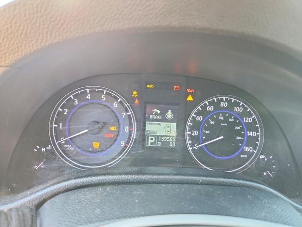 2013 INFINITI G37
