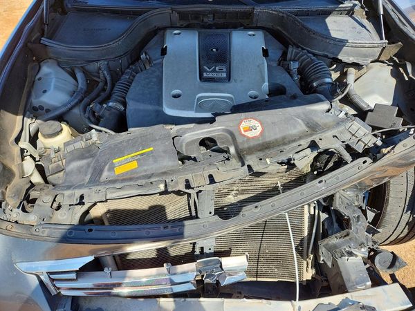 2013 INFINITI G37