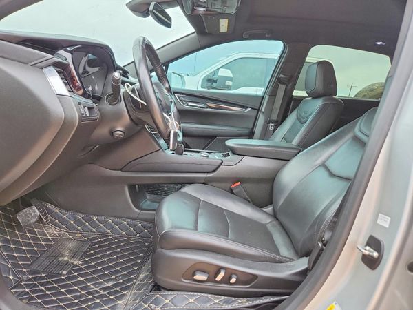2020 CADILLAC XT5 Premium Luxury