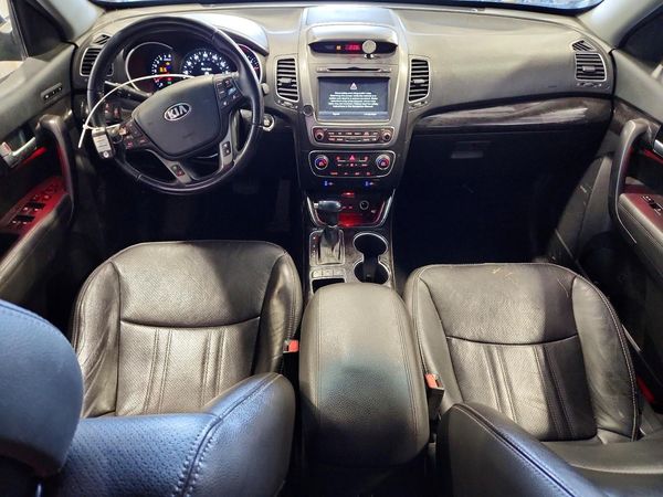 2014 KIA SORENTO