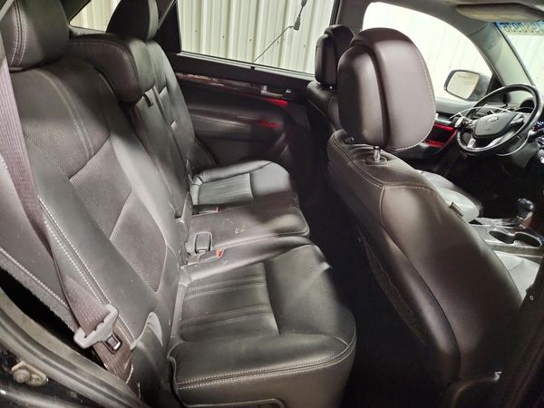 2014 KIA SORENTO