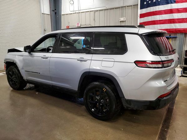 2024 JEEP GRAND CHEROKEE L LAREDO 4X4