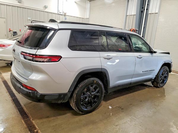 2024 JEEP GRAND CHEROKEE L LAREDO 4X4