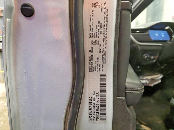 2024 JEEP GRAND CHEROKEE L LAREDO 4X4