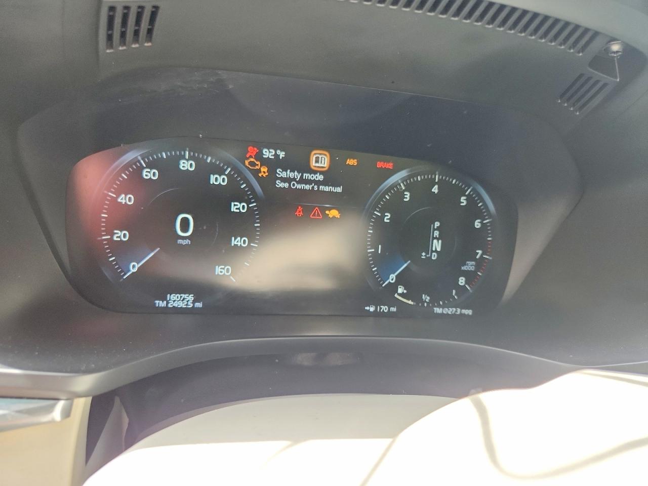 2019 VOLVO XC60 Momentum