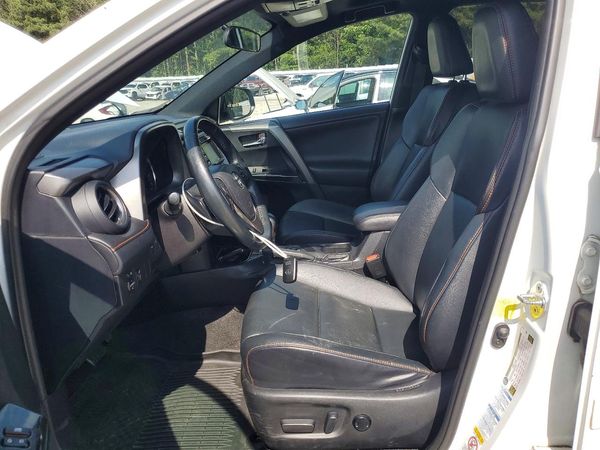 2016 TOYOTA RAV4 SE (S Grade)