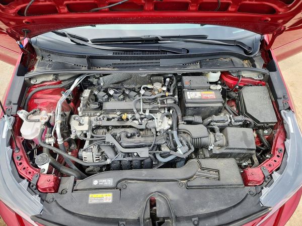 2024 TOYOTA COROLLA