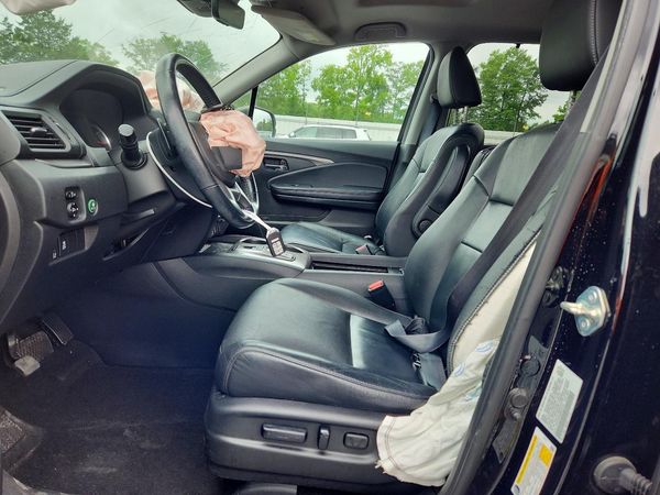 2021 HONDA PILOT SE