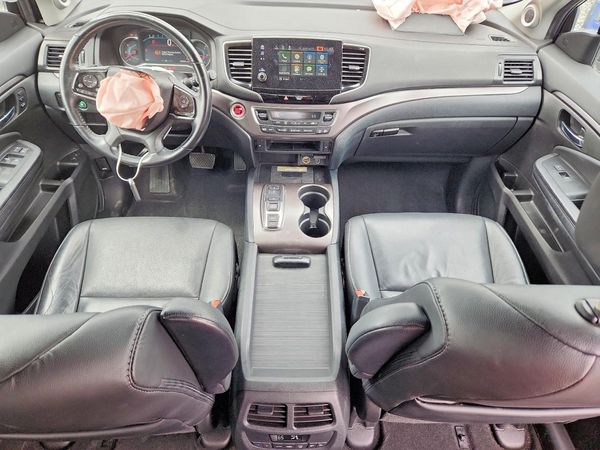 2021 HONDA PILOT SE