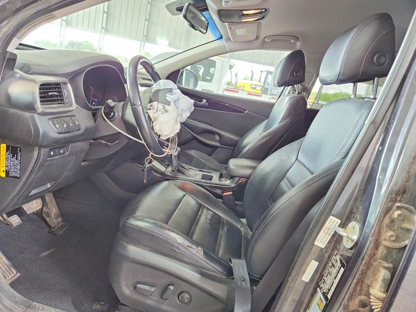 2017 KIA SORENTO EX
