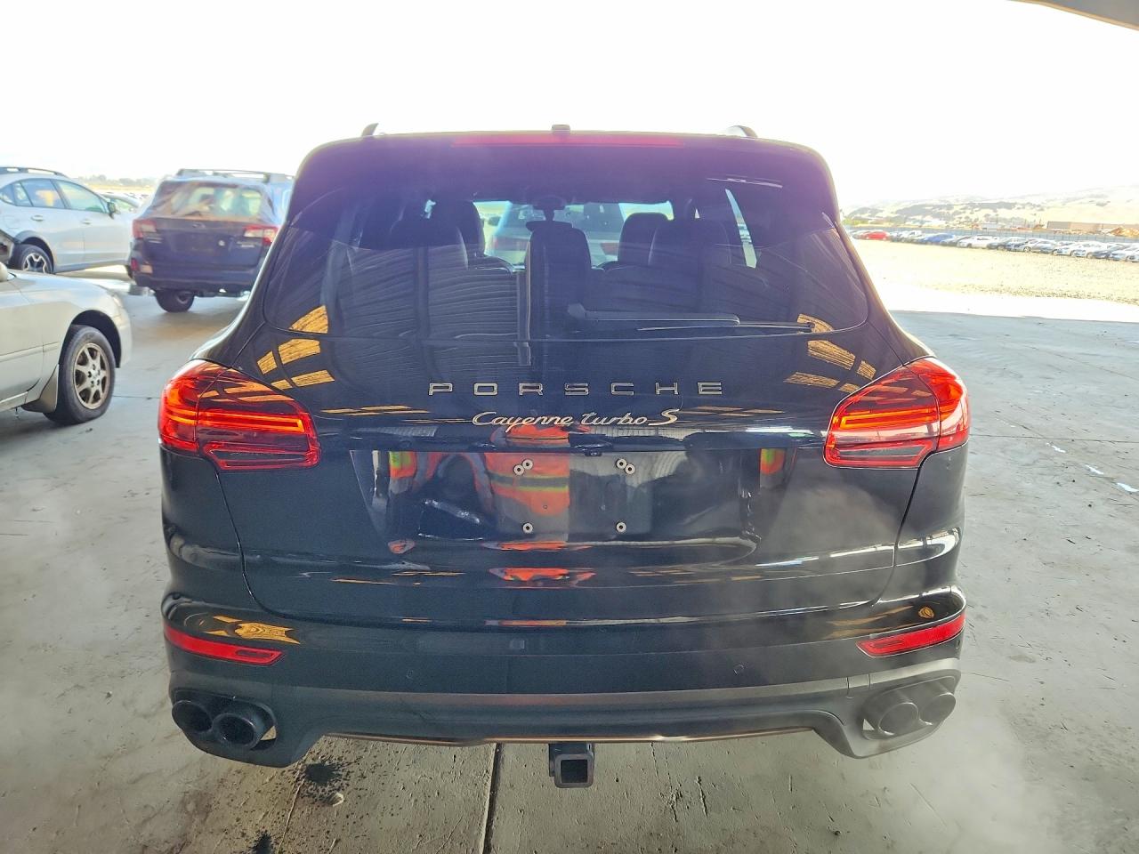 2017 PORSCHE CAYENNE Base, S