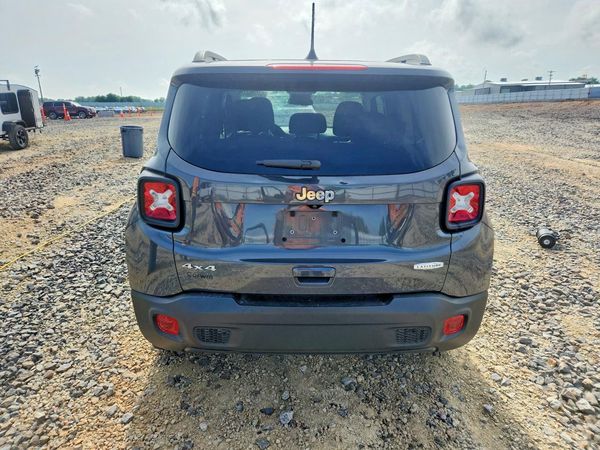 2022 JEEP RENEGADE LATITUDE 4X4