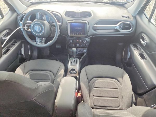 2022 JEEP RENEGADE LATITUDE 4X4