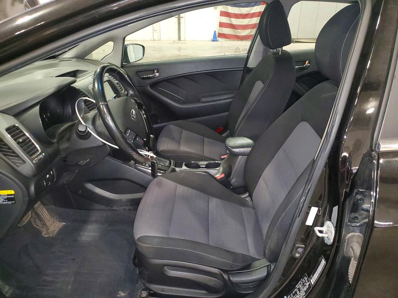 2017 KIA FORTE LX Popular, S